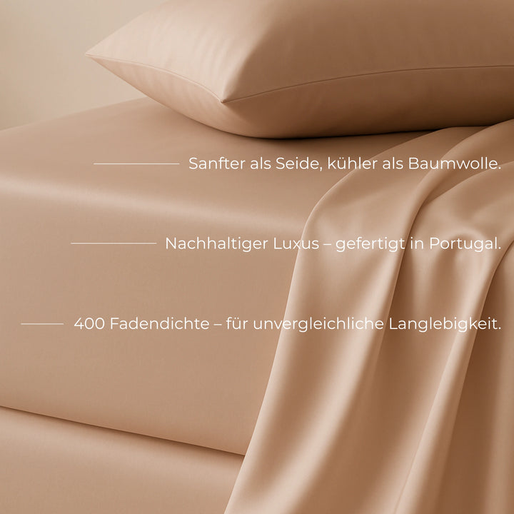 Beigefarbenes Spannbettlaken aus luxuriösem TENCEL™ Lyocell von Natural Nights, gefertigt in Portugal, 400 Fadendichte – sanfter als Seide, kühler als Baumwolle, für unvergleichliche Langlebigkeit.